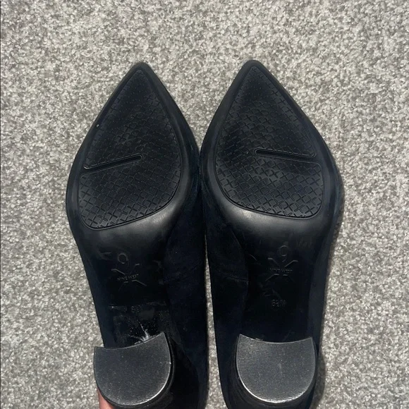 Nine West black suede block heels - Picture 6 of 7